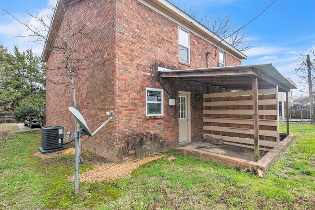 Building Photo - 108 Womack Rd