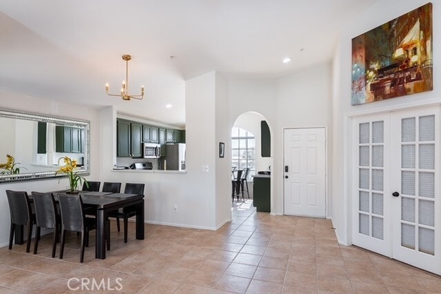 Building Photo - 9574 Vía Real