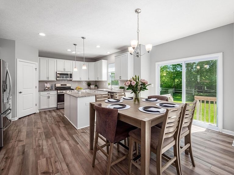 Building Photo - 9222 Ash Grove Dr