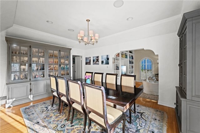 Building Photo - 1630 Warnall Ave