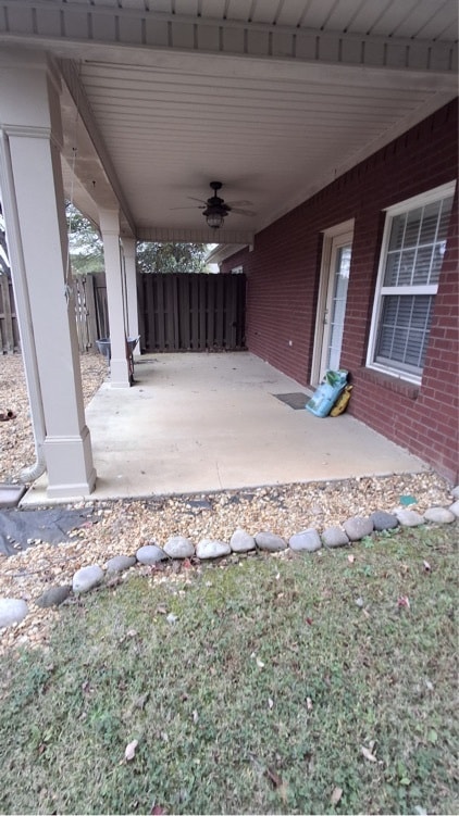 Building Photo - 6604 Lizzie Ln SE