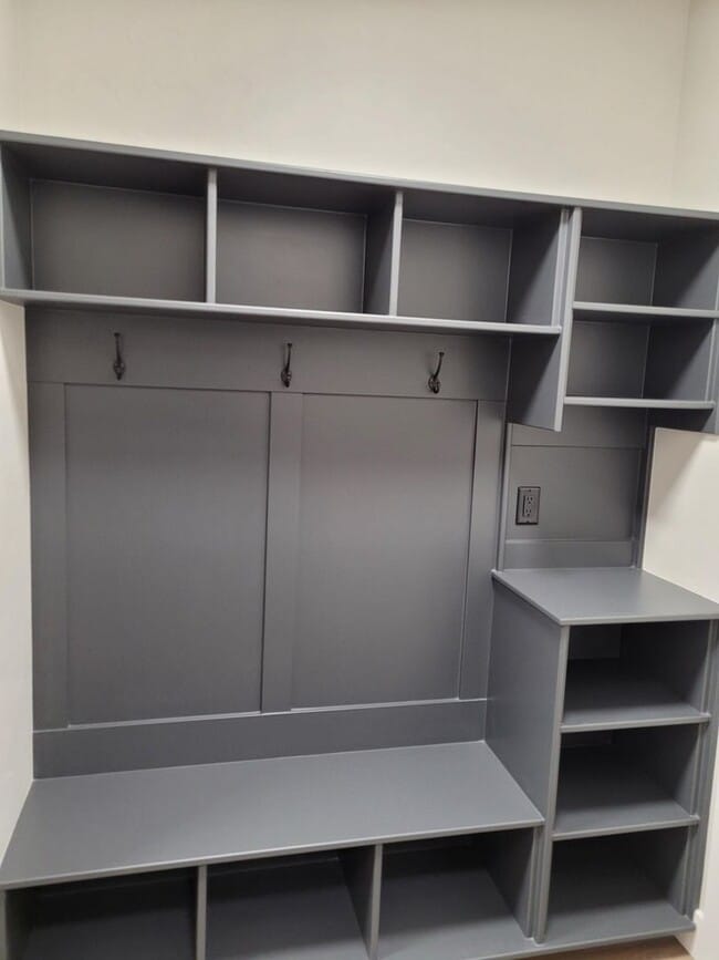 Building Photo - Fantastic Townhome in Downtown Meridian!