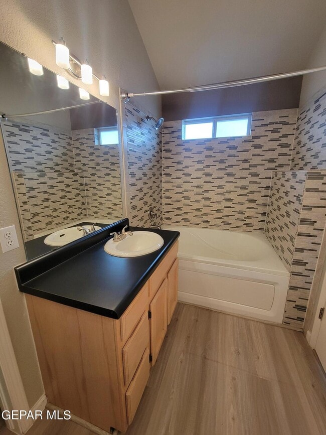Building Photo - 7225 Tierra Taos Dr