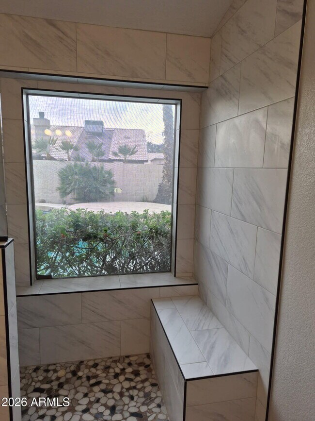 Building Photo - 1777 E Sheffield Ave