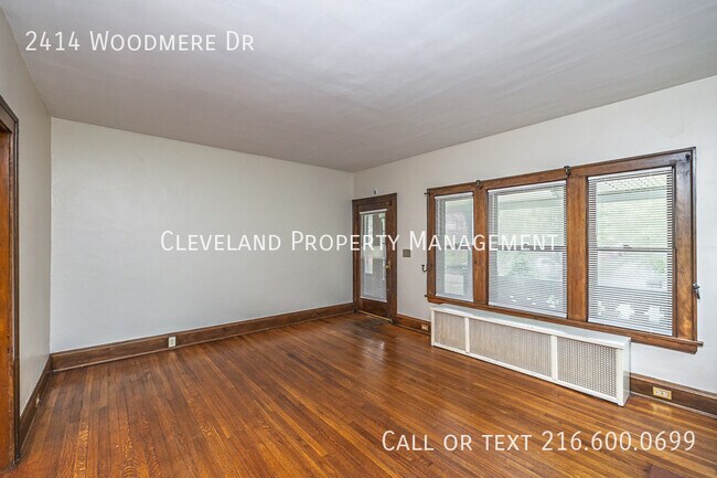 Building Photo - 2414 Woodmere Dr