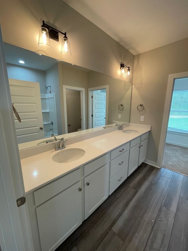 Building Photo - New Construction Home for Rent in Weaver, ...