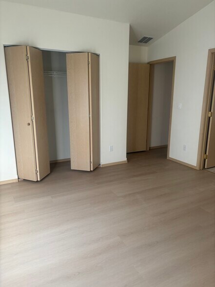 Building Photo - 11820 E Sinto Ave