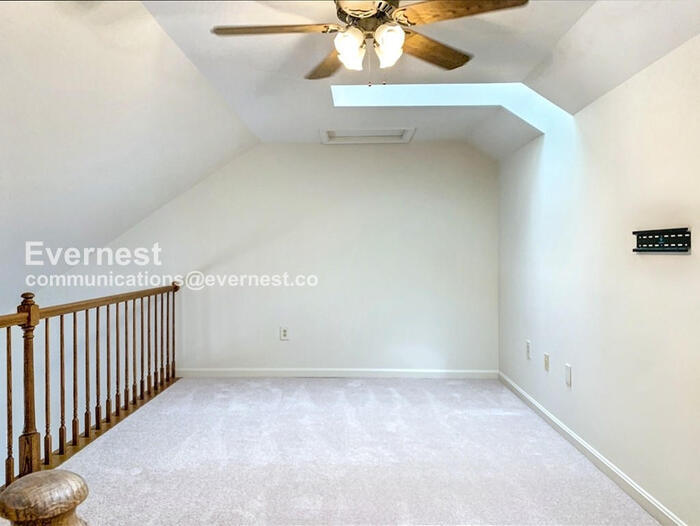 Building Photo - 7386 Hidden Knolls Ct