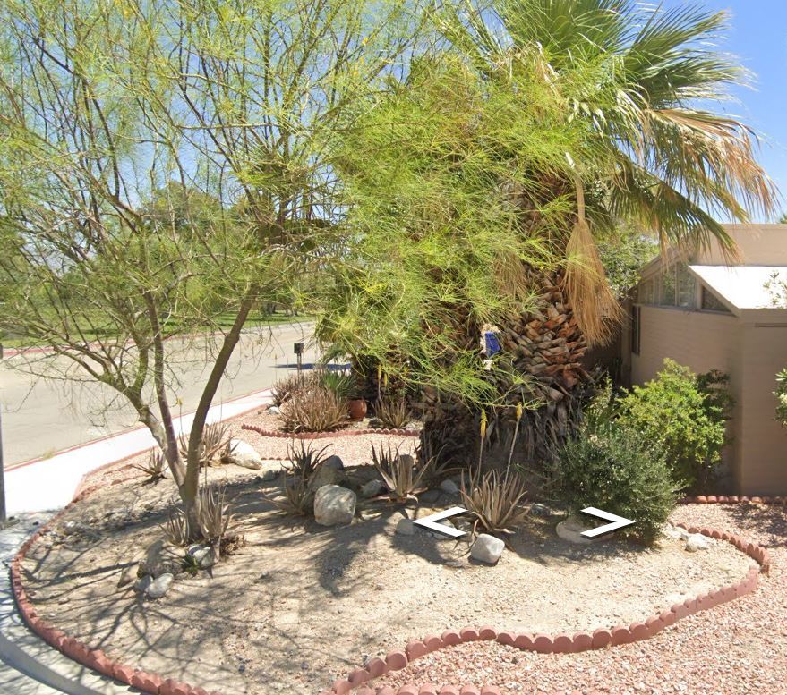 Building Photo - 601 E Racquet Club Rd