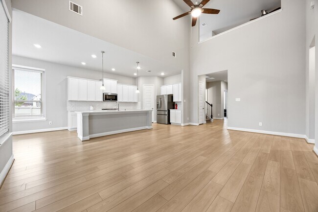 Building Photo - 17535 White Baneberry Dr