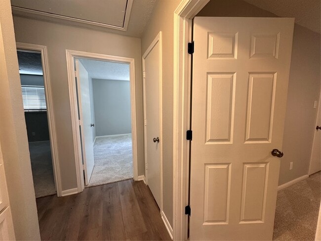 Building Photo - 17707 Moss Point Dr