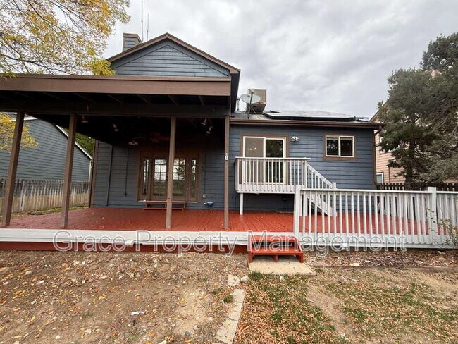 Building Photo - 10924 W 100th Dr