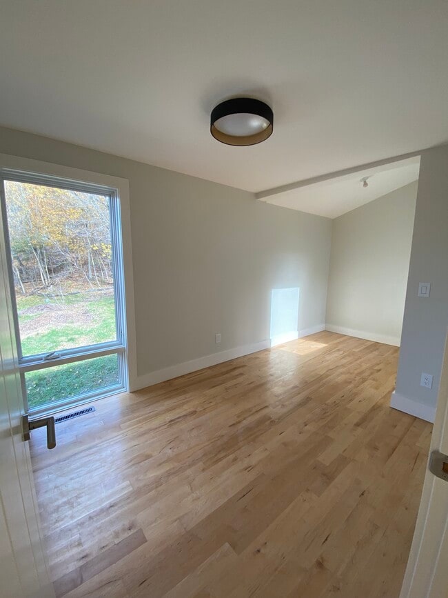 Building Photo - 81 Havermans Ave