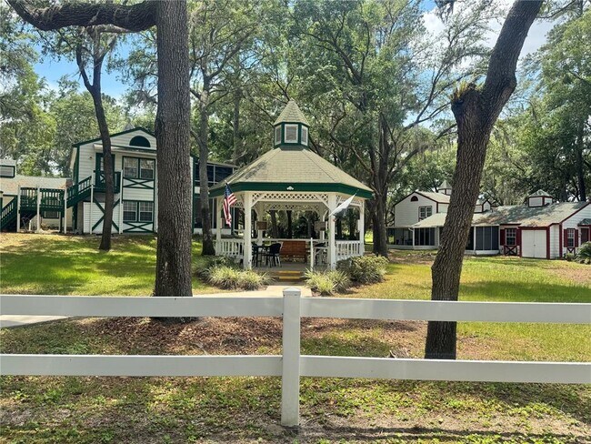 Building Photo - 7817 Midway Dr Terrace