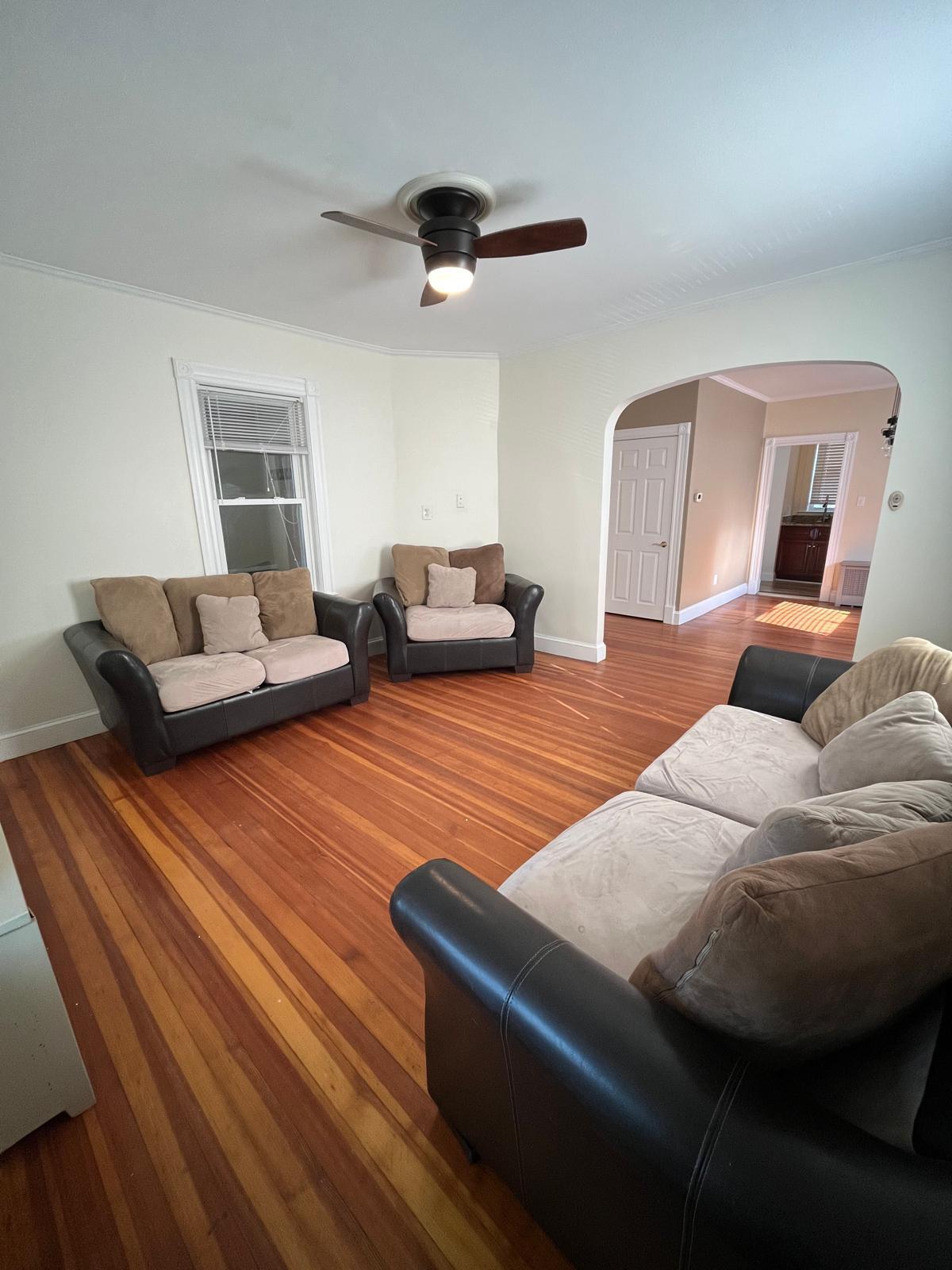 Building Photo - 54 Rhodora St