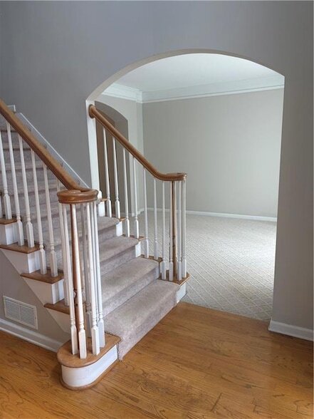Building Photo - 2275 Snug Harbor NE