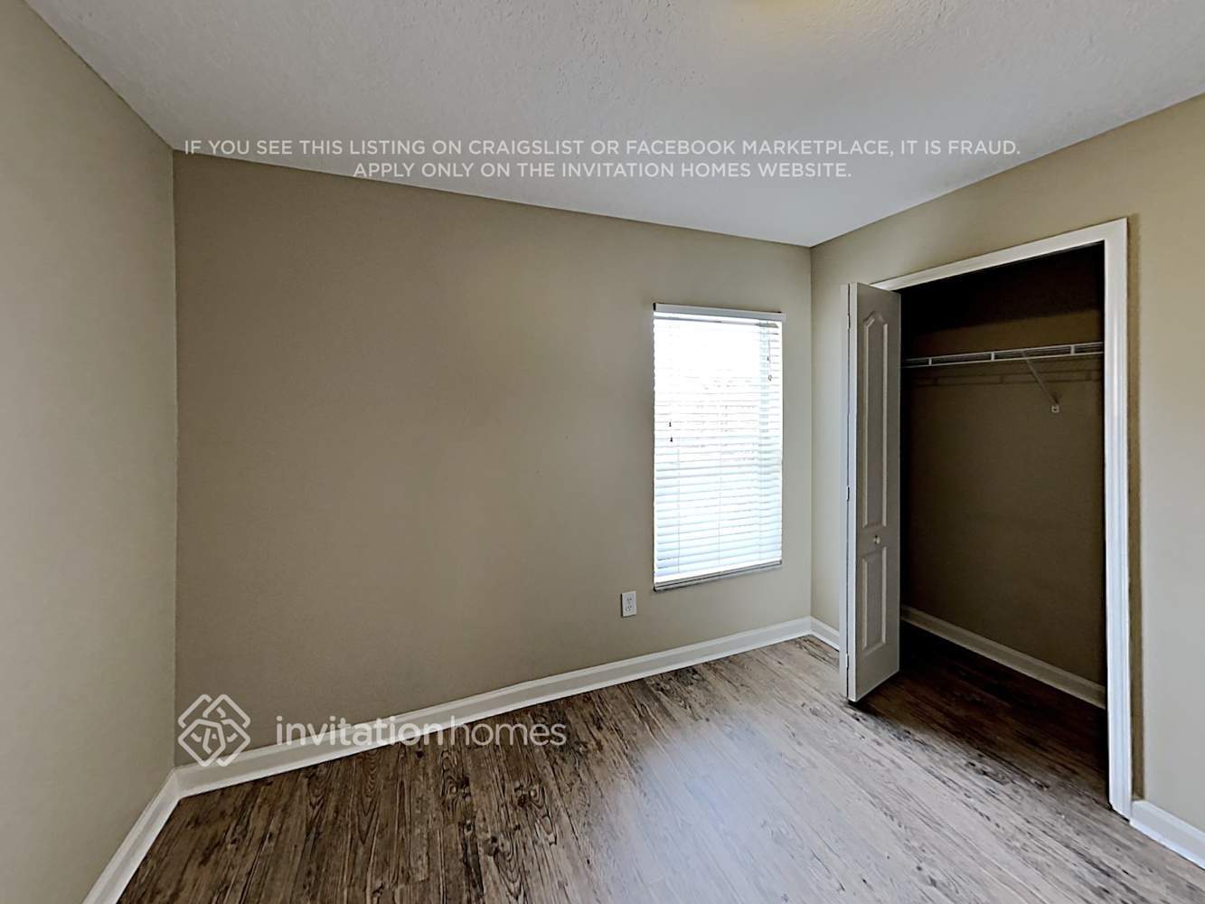 Building Photo - 12326 Cedarfield Dr