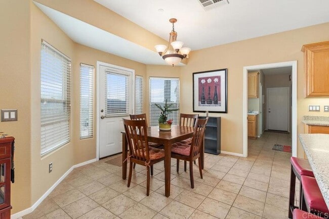 Building Photo - BEAUTIFUL 4BR/3BA home in SINGING HILLS VI...