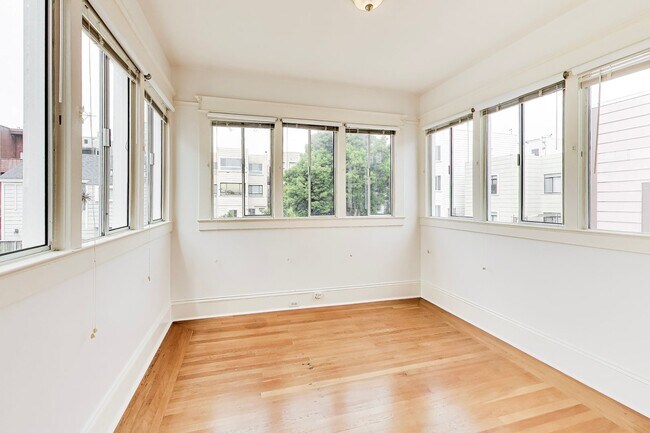 Building Photo - 623-625 8th Ave