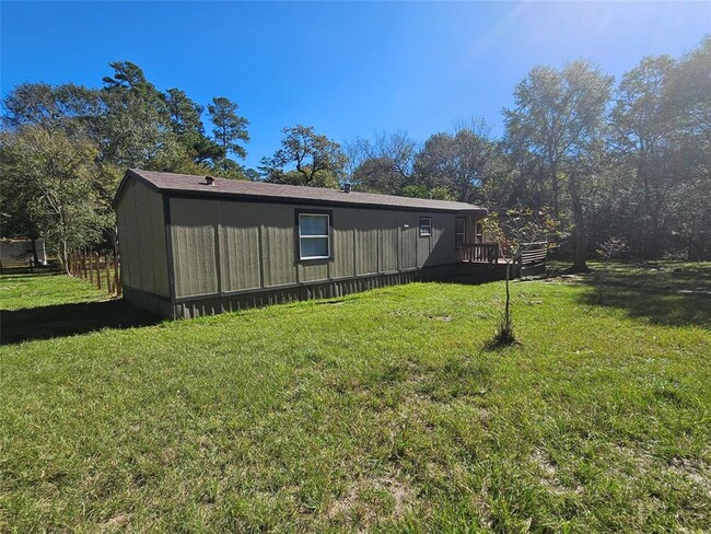 Building Photo - 27364 Tepee Trail