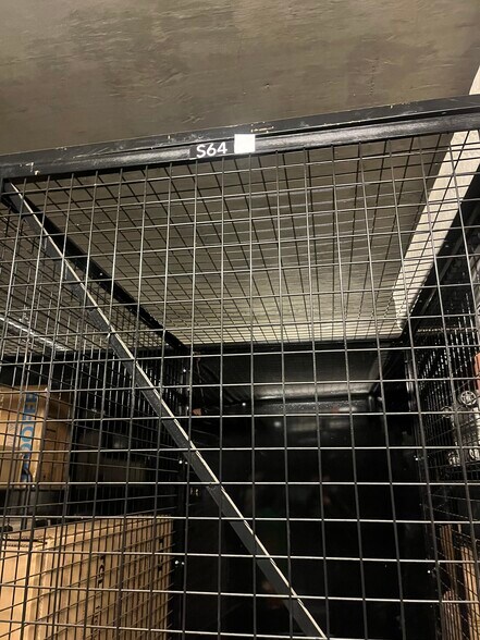 Building Photo - 889 Francisco St