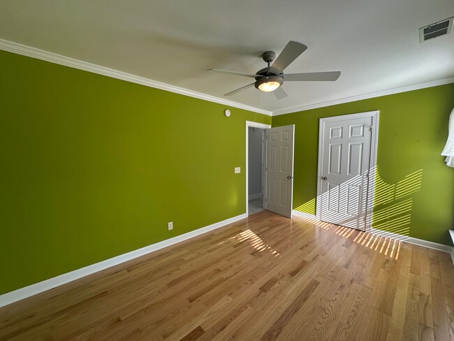 Building Photo - Long-Term Rental – Spacious 4BR/4BA Home i...