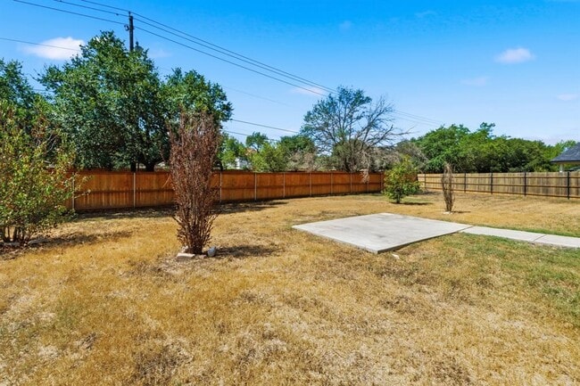 Building Photo - 4400 Belfield Ln