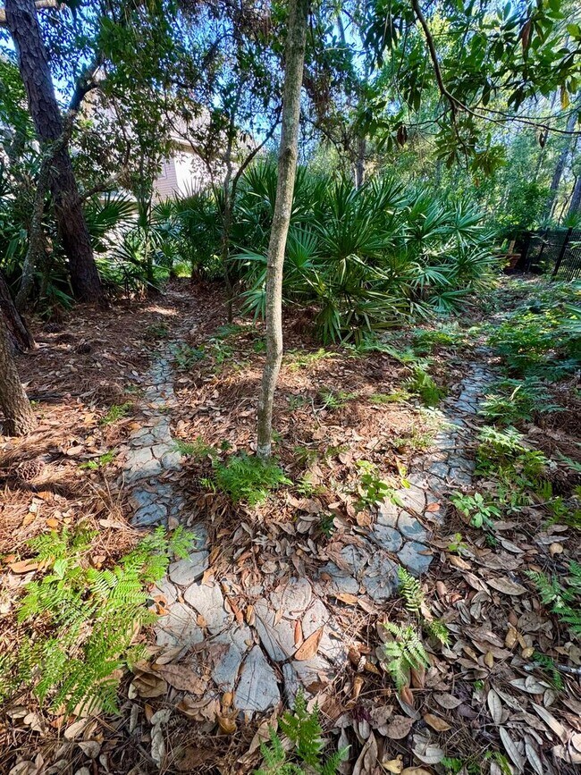Building Photo - Fully Furnished Coastal Home in Gated Allenwood Community | Steps from Pool, Minutes from Schools...
