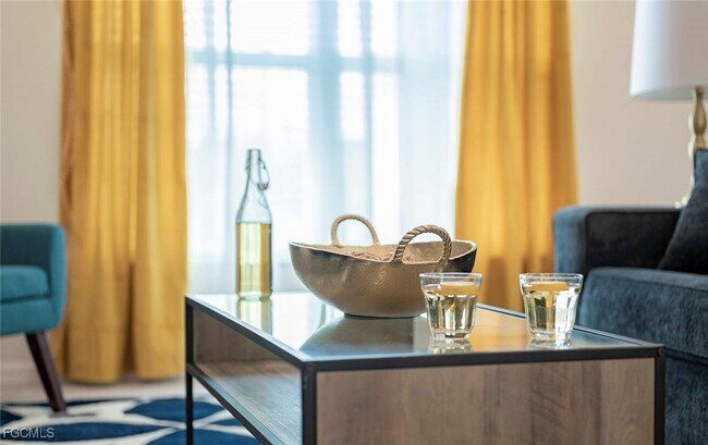 Building Photo - 1930 NE 2nd Terrace