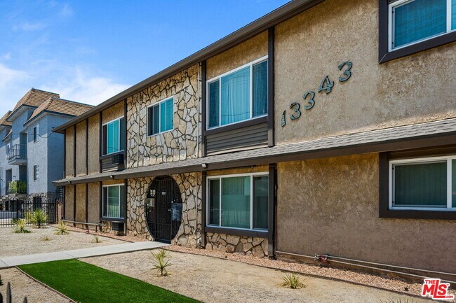 Building Photo - 13343 Victory Blvd