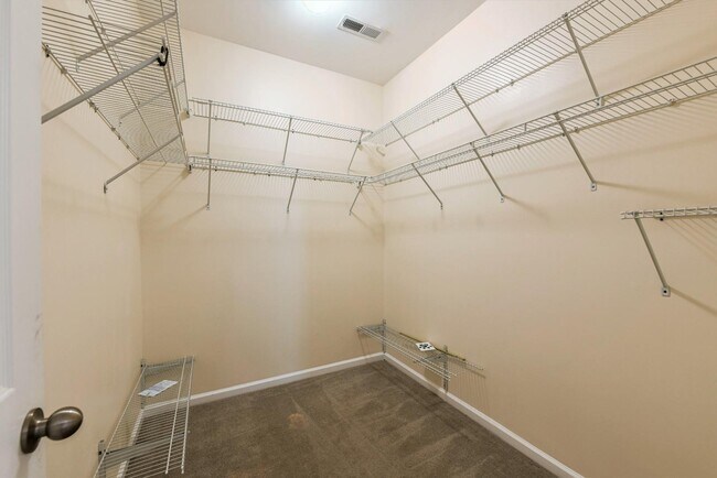 Building Photo - 4732 Lewis And Clark Trail