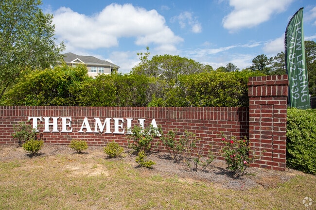 Building Photo - The Amelia