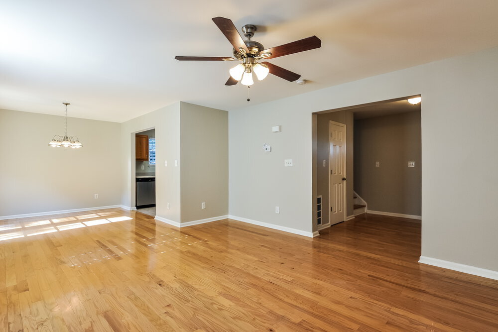 Building Photo - 259 N Fuquay Springs Ave