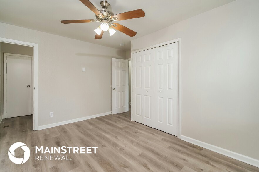 Building Photo - 8413 E 37th Pl