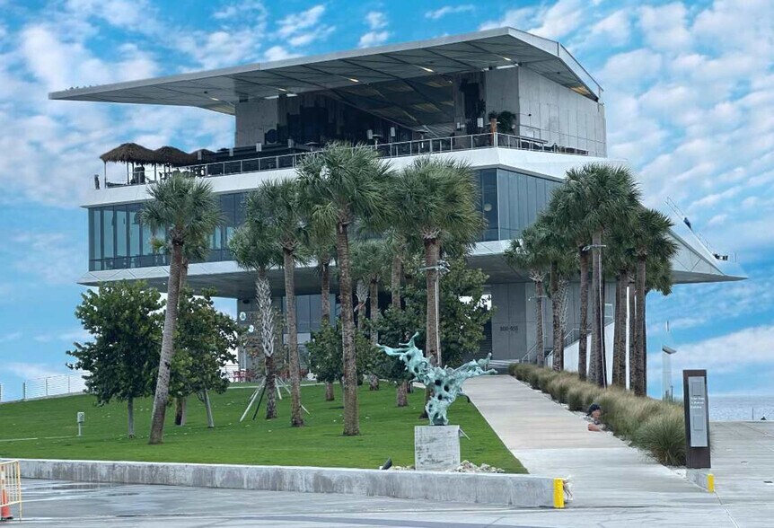 Building Photo - 4801 14th Ave S