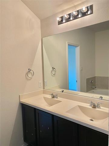 Building Photo - 448 Saguaro Dr