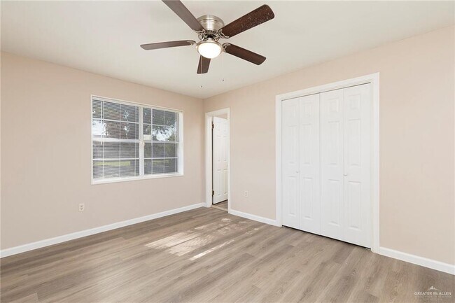 Building Photo - 39 Pecan Ave