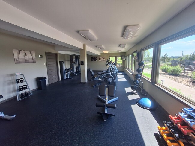 Building Photo - 854 Yorkshire Dr