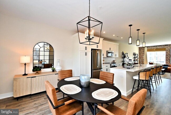 Building Photo - 200 Souders Wy