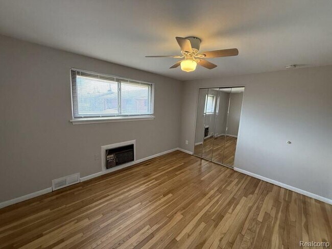 Building Photo - 29264 Tessmer Ct