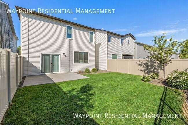 Building Photo - 2094 S Defio Pl