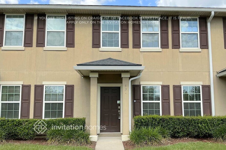 Primary Photo - 431 Oasis Ln