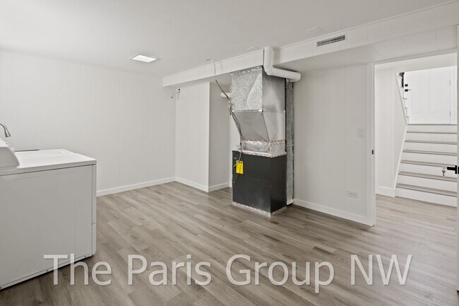 Building Photo - Lovely 2025 Remodeled Shoreline 4BR in Ric...