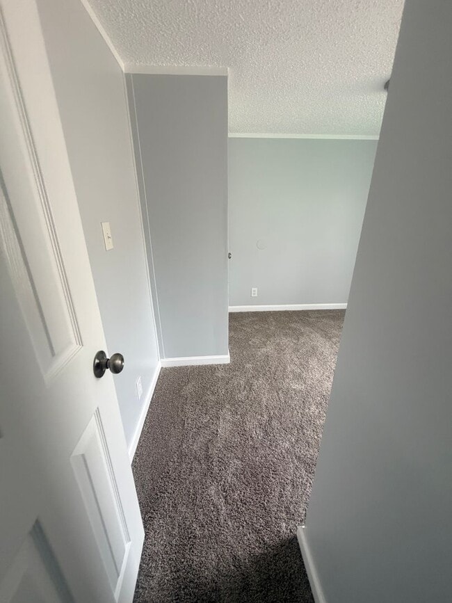 Building Photo - Cypress Break Mobile Home Rental Available Now