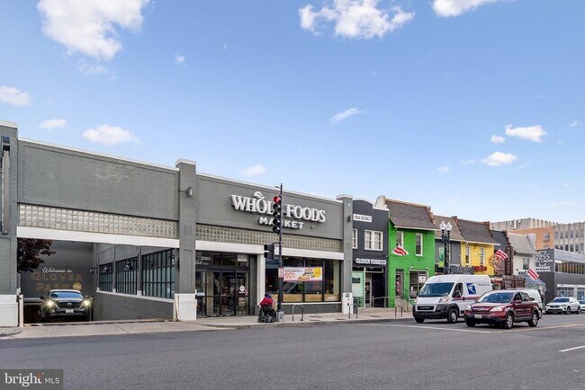 Building Photo - 2320 Wisconsin Ave NW