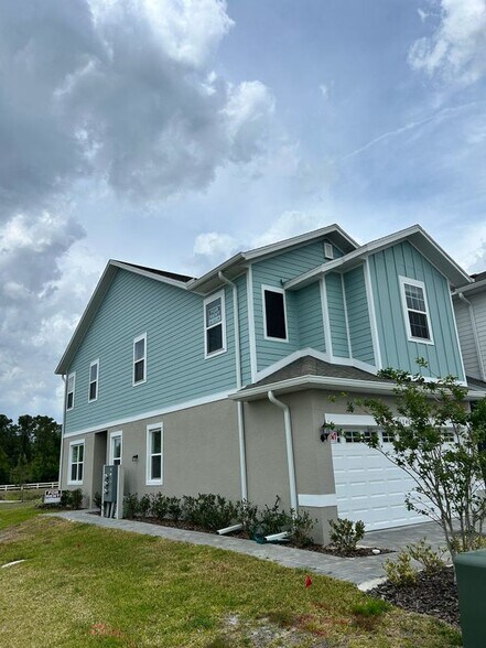 Building Photo - 1341 Wycliffe Wy