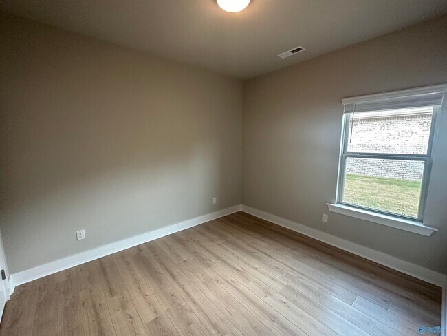 Building Photo - 6028 Margie Collins Dr SE