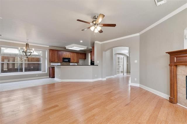 Building Photo - 2026 Camelot Dr