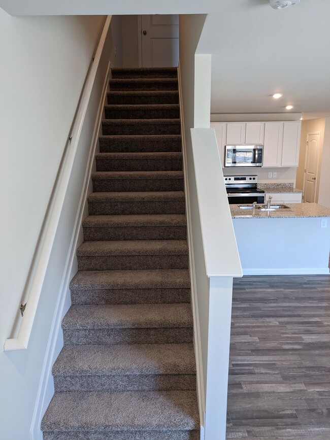 Building Photo - 2-Story Townhome-Salisbury