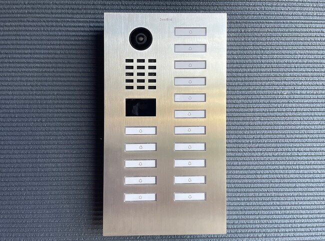 Building Photo - 1614 6th Ave